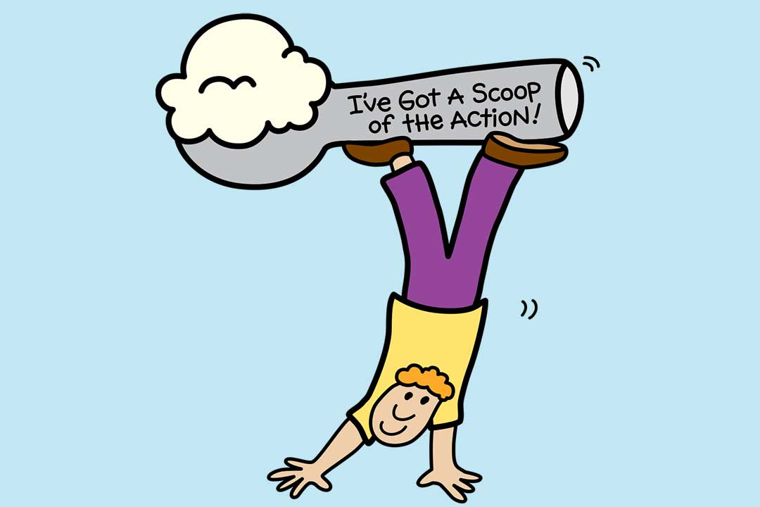 ผู้ชายกำลังยืนด้วยมือและตักไอศกรีมด้วยขา